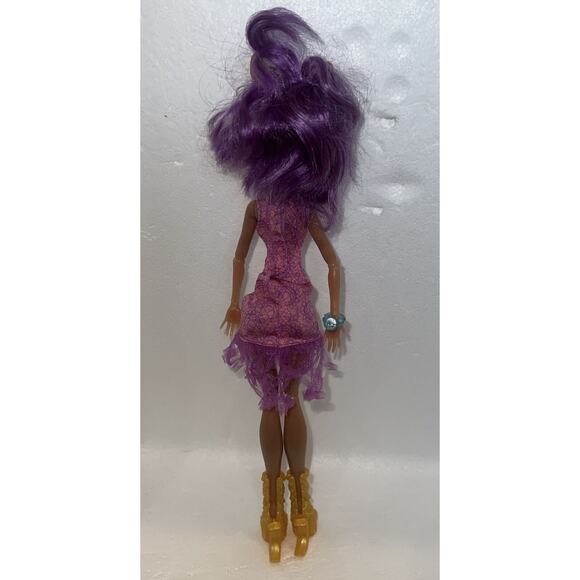 Monster High Doll Clawdeen Wolf Haunted Getting Ghostly Purple Dress Gold Shoes - Picture 6 of 9